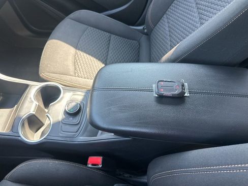 Used 2019 GMC Terrain SLE w/ LPO, Floor Liner Package AWD/4WD image 24