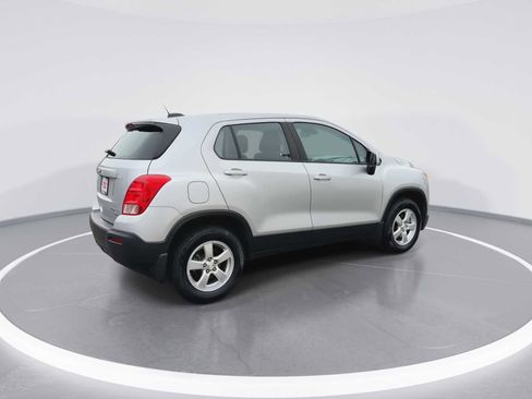 Used 2016 Chevrolet Trax LS w/ LPO, Protection Package image 8