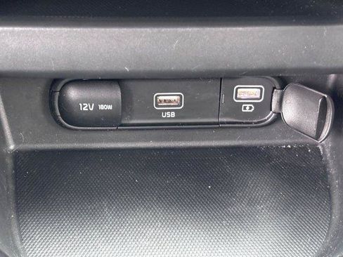 Used 2023 Kia Seltos S FWD image 29