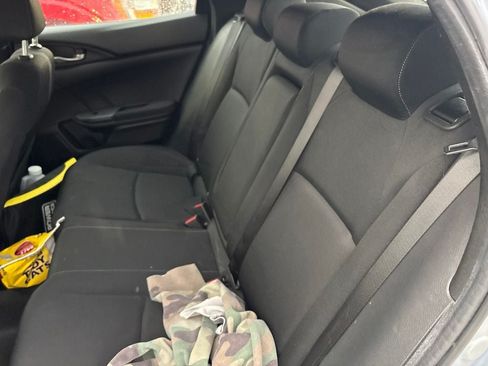 Used 2019 Honda Civic EX image 17