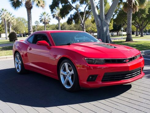 Used 2015 Chevrolet Camaro SS w/ RS Package RWD image 4