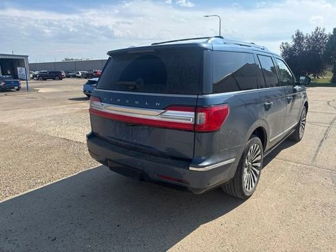 Used 2020 Lincoln Navigator Reserve w/ Luxury Package AWD/4WD image 11