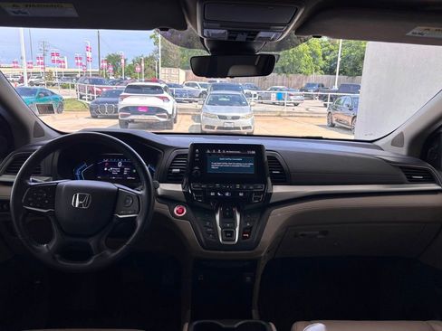 Used 2024 Honda Odyssey EX-L image 19
