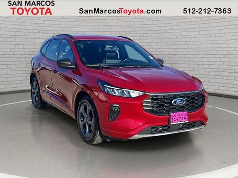 Used 2023 Ford Escape ST-Line w/ Tech Pack #1 image 3