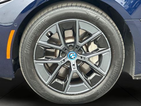 Used 2023 BMW i4 eDrive35 w/ Premium Package RWD image 25