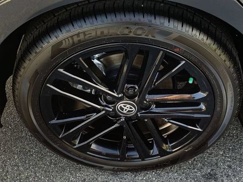 Certified 2026 Toyota Camry SE FWD image 33
