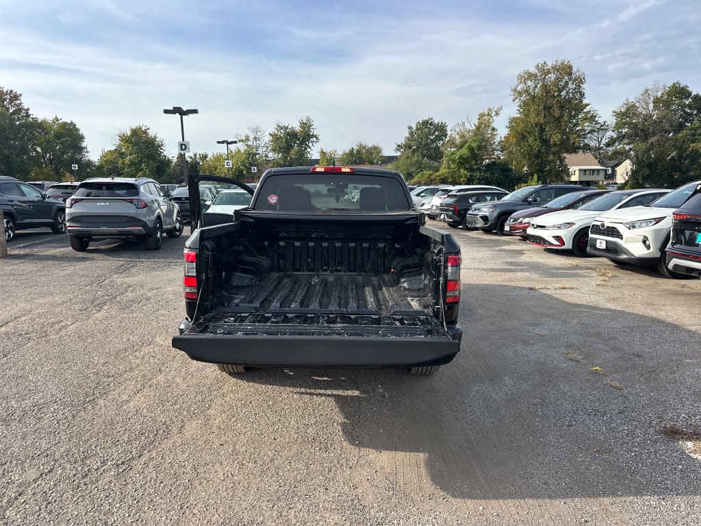 Used 2022 Nissan Frontier S w/ Technology Package RWD image 45