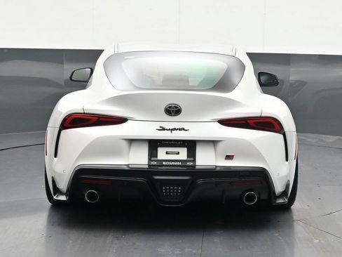 Used 2021 Toyota Supra w/ Safety & Technology Package RWD image 4