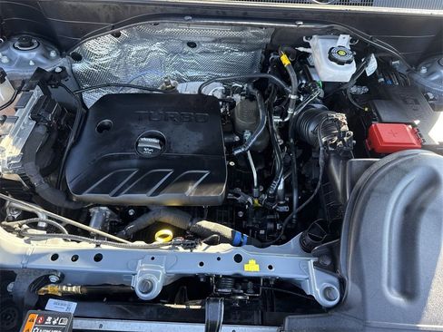 Used 2023 Buick Encore GX Essence w/ Experience Buick Package image 27