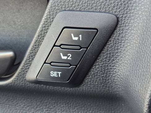 New 2026 Toyota 4Runner Limited AWD/4WD image 16