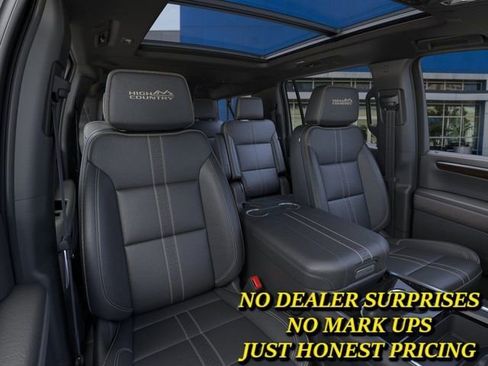 New 2026 Chevrolet Suburban High Country w/ LPO, Illumination Package AWD/4WD image 16
