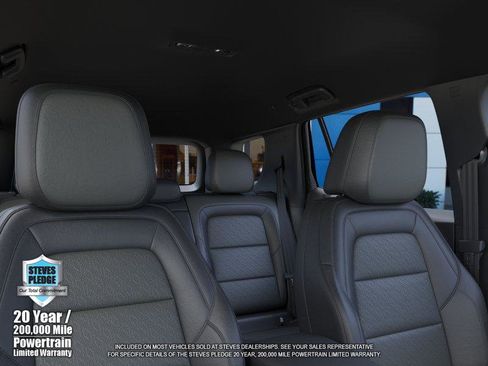New 2026 Chevrolet Equinox LT w/ Convenience Package II FWD image 24