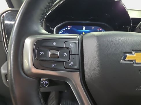 Used 2025 Chevrolet Silverado 3500 LT w/ Safety Package image 17