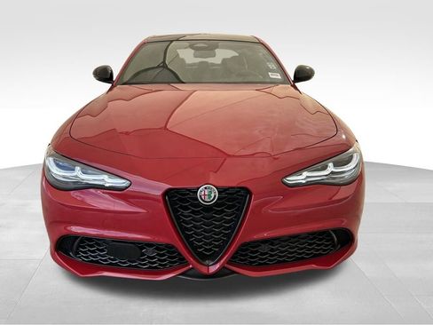 New 2025 Alfa Romeo Giulia w/ Driving Assist Package image 25