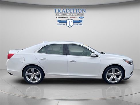 Used 2015 Chevrolet Malibu LTZ image 6