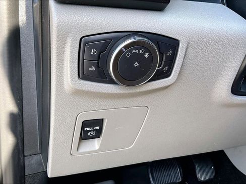 Used 2020 Ford F150 XL w/ Equipment Group 101A Mid RWD image 30