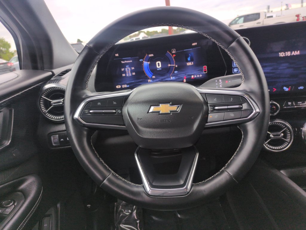 Used 2024 Chevrolet Blazer EV LT AWD/4WD image 14