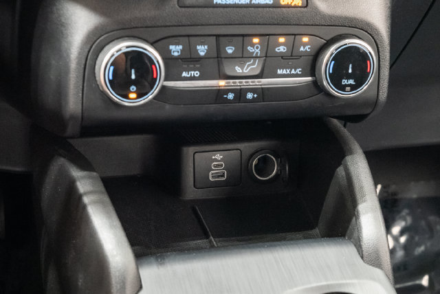 Used 2025 Ford Escape ST-Line FWD image 22