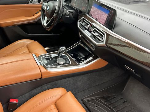 Used 2019 BMW X5 xDrive40i w/ Premium Package image 17