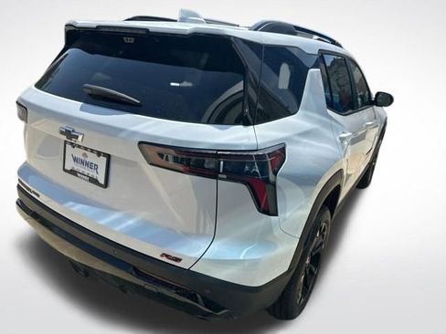New 2026 Chevrolet Equinox RS w/ Convenience Package III AWD/4WD image 5