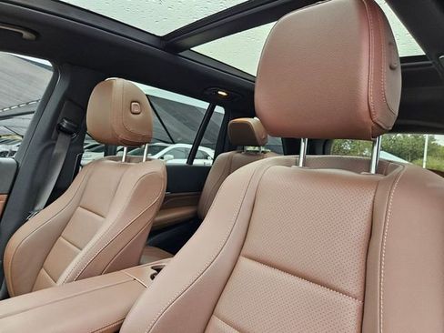 Used 2024 Mercedes-Benz GLS 450 4MATIC image 12