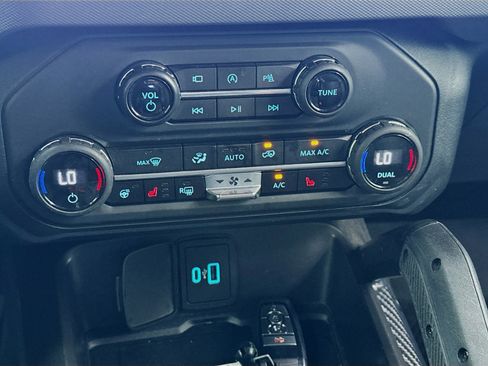 Used 2023 Ford Bronco Raptor AWD/4WD image 12