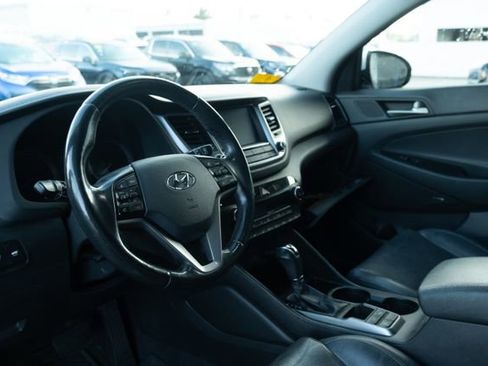 Used 2018 Hyundai Tucson Limited w/ Ultimate Package 02 image 9