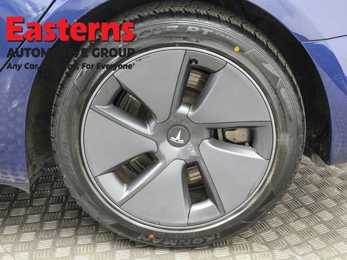 Used 2023 Tesla Model 3 Standard Range image 32