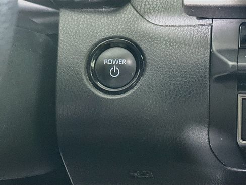 Used 2025 Toyota Camry LE FWD image 20