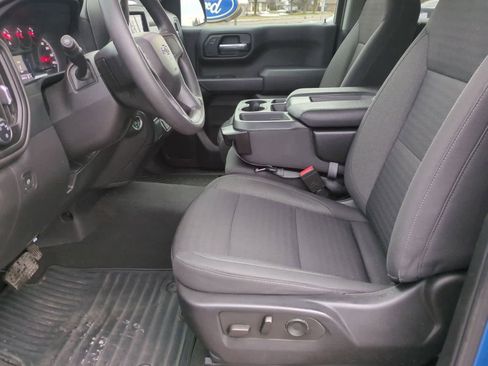 Used 2022 Chevrolet Silverado 1500 Custom Trail Boss image 16