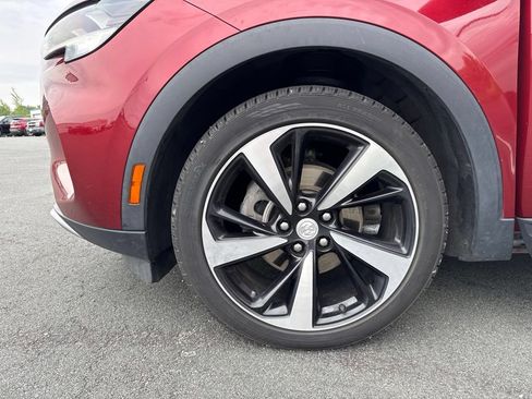 Used 2021 Buick Envision Essence w/ Technology Package I AWD/4WD image 43