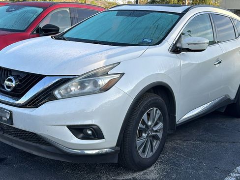 Used 2015 Nissan Murano SV w/ Premium Package FWD image 7