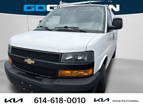 Used 2022 Chevrolet Express 2500 w/ Driver Convenience Package RWD image 1