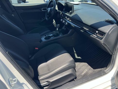 Certified 2025 Honda Civic Sport image 27