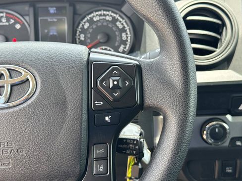 Used 2023 Toyota Tacoma SR AWD/4WD image 18