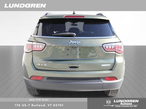 Used 2020 Jeep Compass Latitude w/ Cold Weather Group AWD/4WD image 9