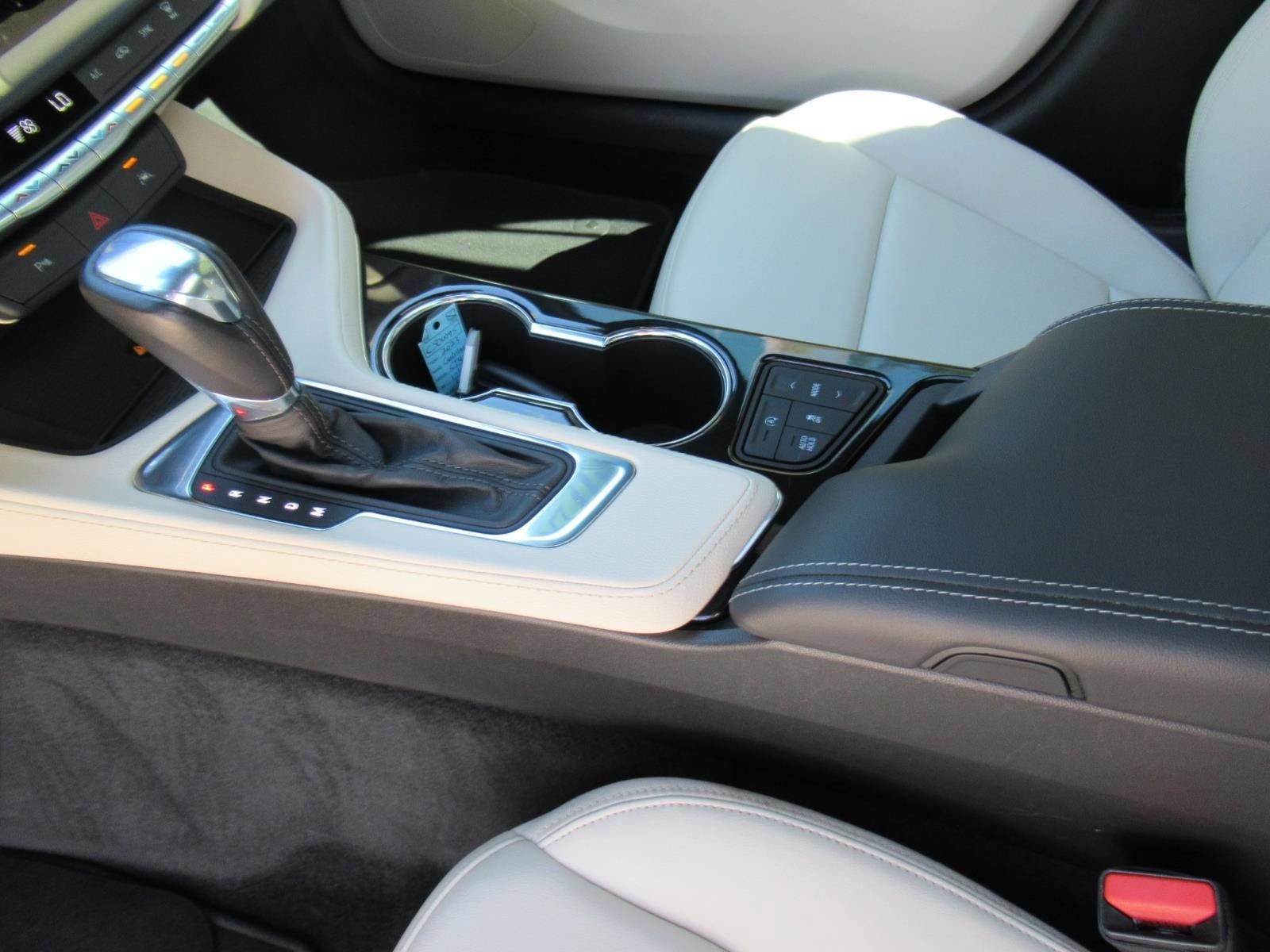Used 2023 Cadillac CT4 Luxury w/ Sun And Sound Package RWD image 22