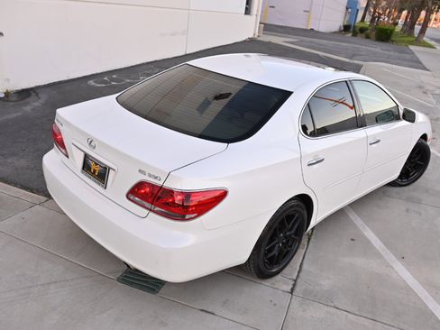 Used 2005 Lexus ES 330 image 40