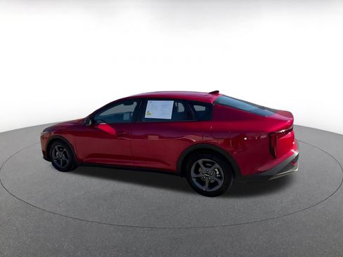 Used 2025 Kia K4 FWD image 8