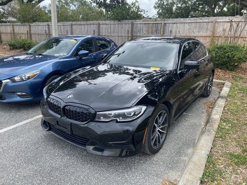 Used 2019 BMW 330i Sedan w/ Convenience Package RWD image 13