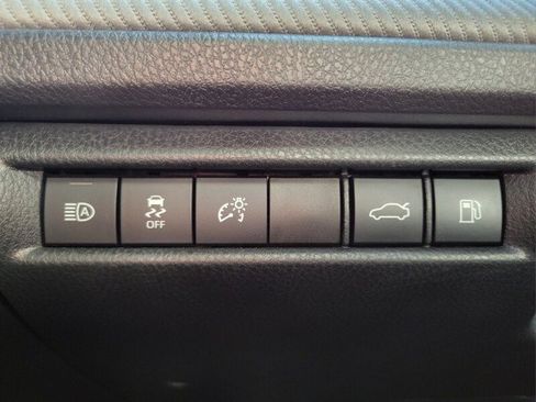 Used 2025 Toyota Camry SE w/ Multimedia Upgrade Package FWD image 18