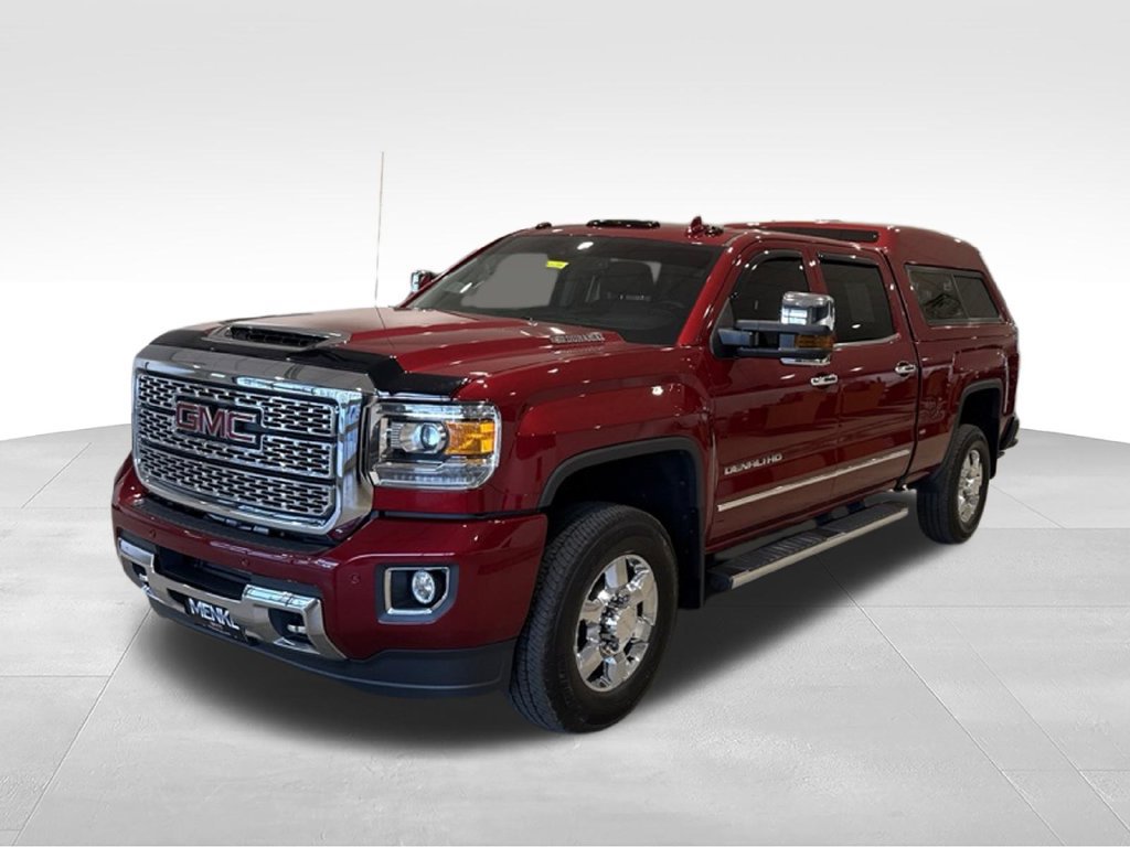 Used 2019 GMC Sierra 3500 Denali w/ Duramax Plus Package AWD/4WD image 3