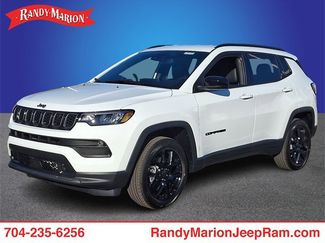 New 2026 Jeep Compass Latitude video 1