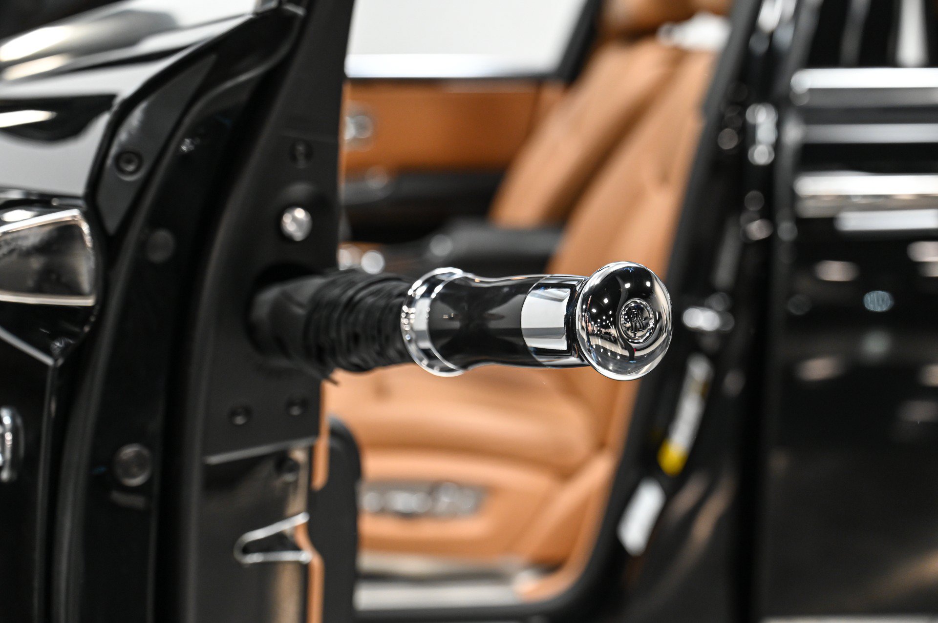 Used 2015 Rolls-Royce Ghost RWD image 27