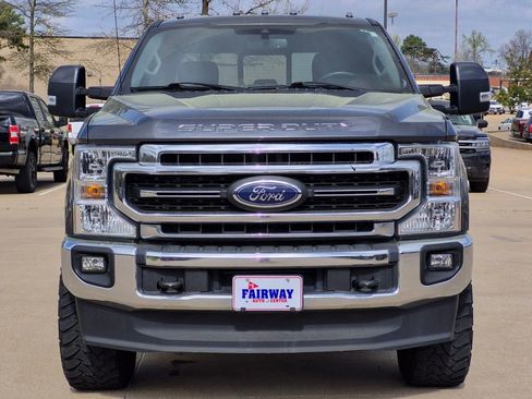 Used 2020 Ford F250 Lariat w/ Lariat Value Package image 2