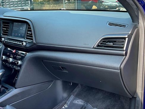 Used 2020 Hyundai Elantra Sport w/ Cargo Package (C1) image 18