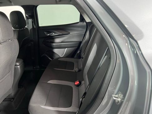 Used 2025 Chevrolet TrailBlazer LT image 25