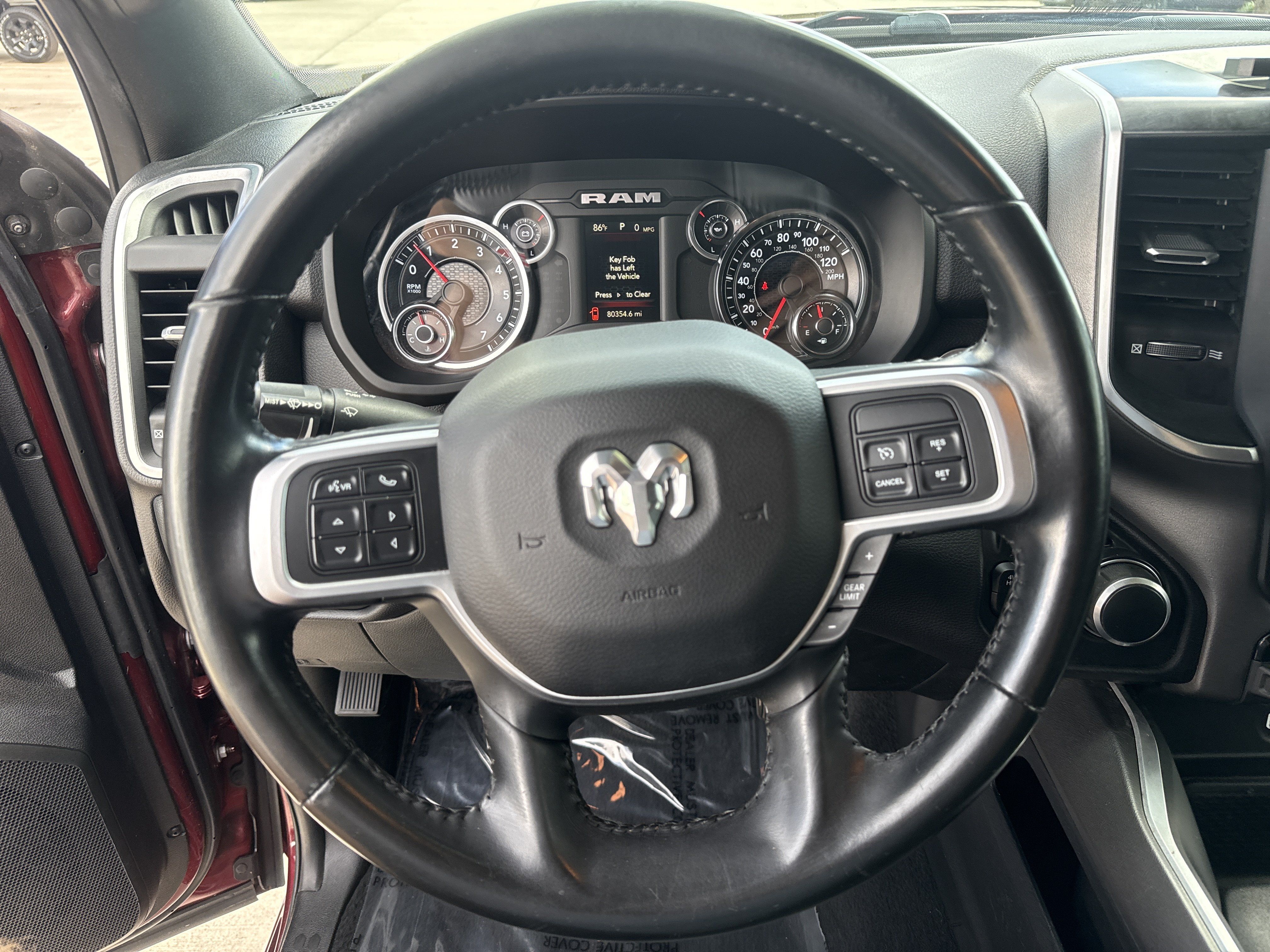 Used 2021 RAM 2500 Big Horn w/ Night Edition AWD/4WD image 17