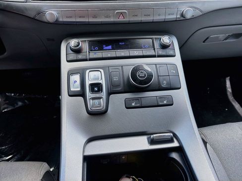 Used 2020 Hyundai Palisade SEL FWD image 12