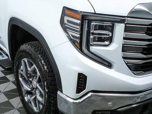 New 2026 GMC Sierra 1500 SLT w/ SLT Premium Plus Package AWD/4WD image 36
